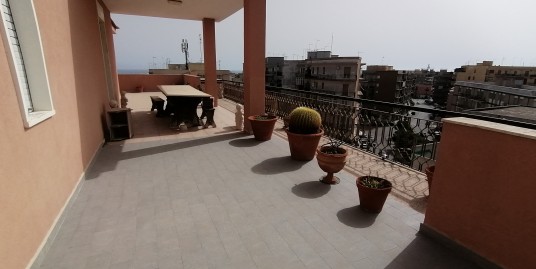Panoramico Attico Filisto